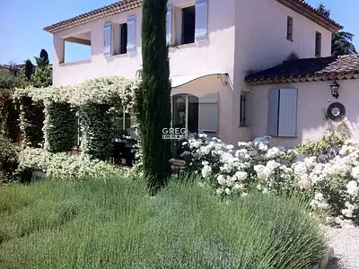 Maison, 170 m²