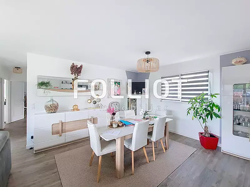 Maison, 115 m²