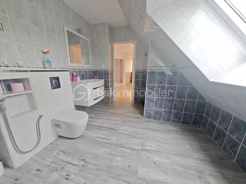 Maison, 122 m²