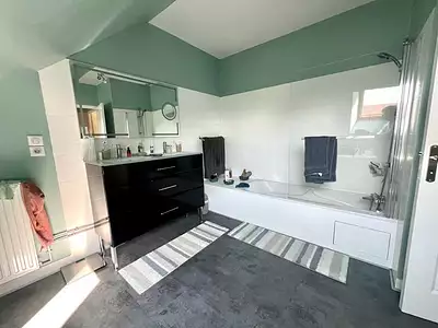 Maison, 200 m²