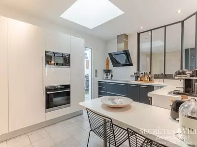 Appartement, 158 m²