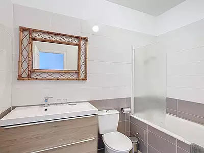 Maison, 750 m²