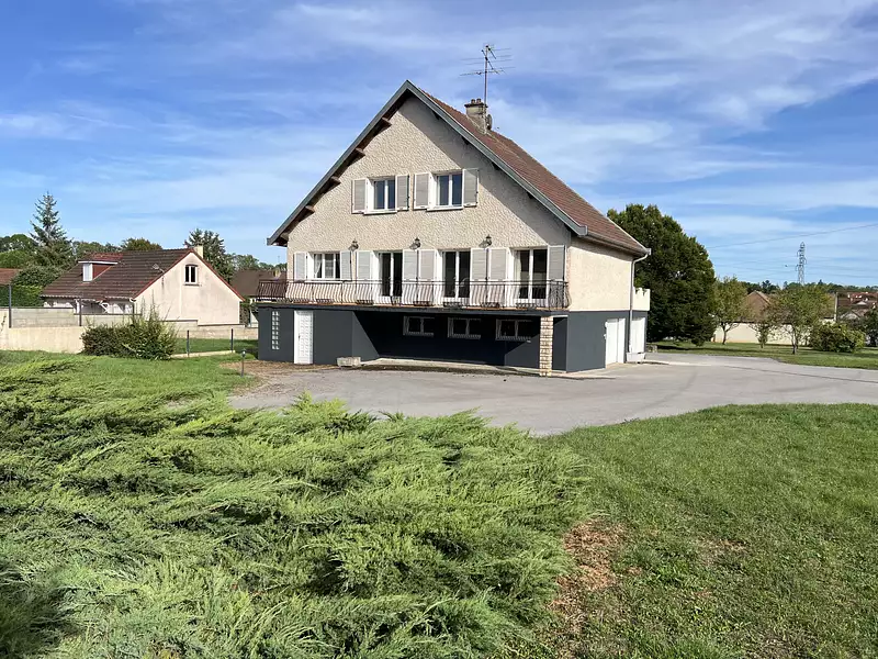 Maison, 174 m²