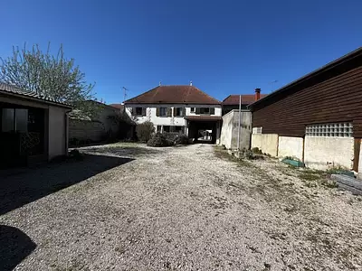 Immeuble, 245 m²
