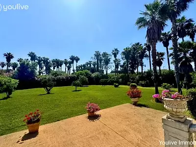 Maison, 484,84 m²
