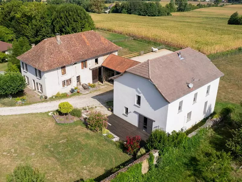 Maison, 340 m²