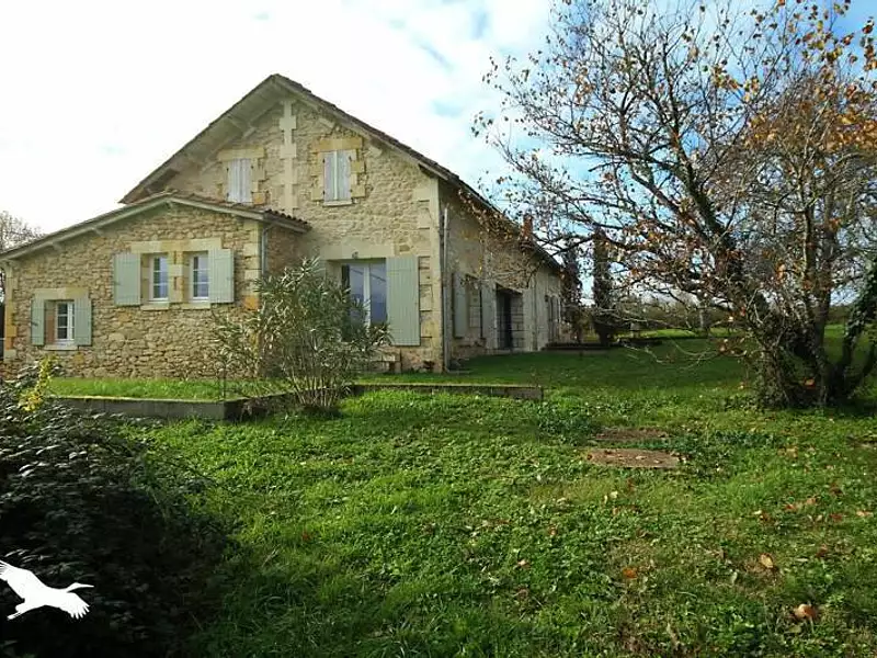 Maison, 231 m²
