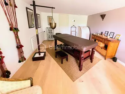 Maison, 220 m²