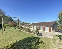 Maison, 218 m²