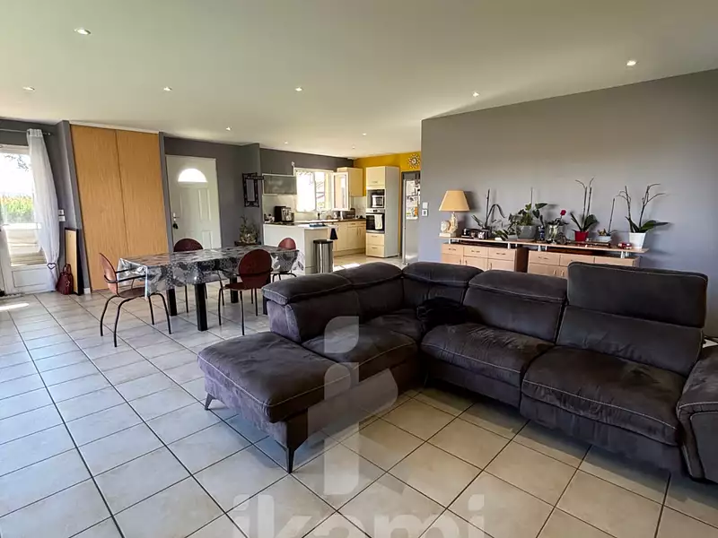 Maison, 114 m²