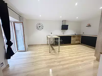 Maison, 99 m²