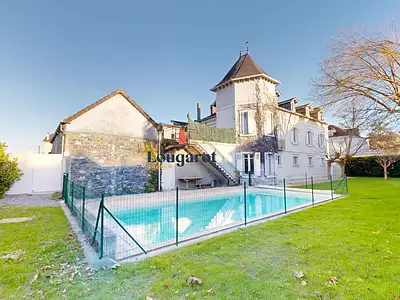 Maison, 232,84 m²