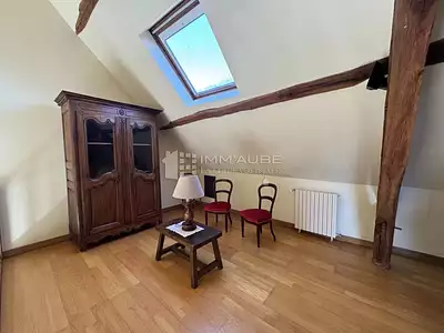 Maison, 256 m²