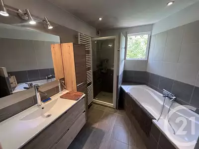 Maison, 128 m²