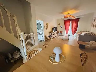 Maison, 105 m²