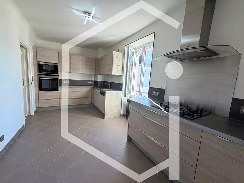 Maison, 130 m²