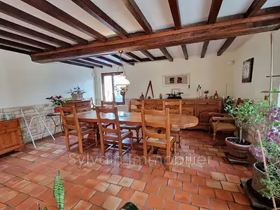 Maison, 169 m²