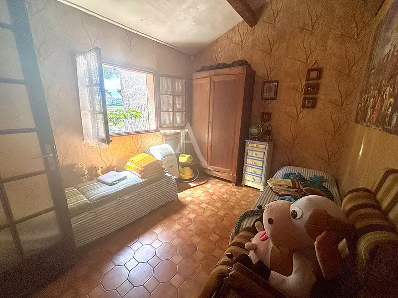 Maison, 75 m²