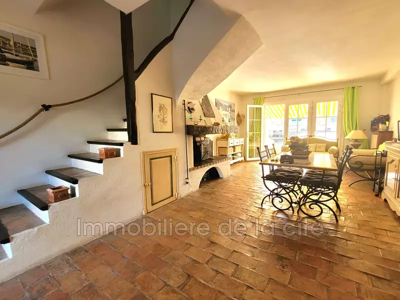 Maison, 83 m²