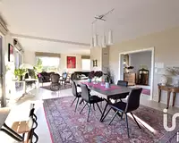 Maison, 294 m²
