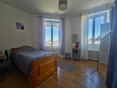 Maison, 240 m²