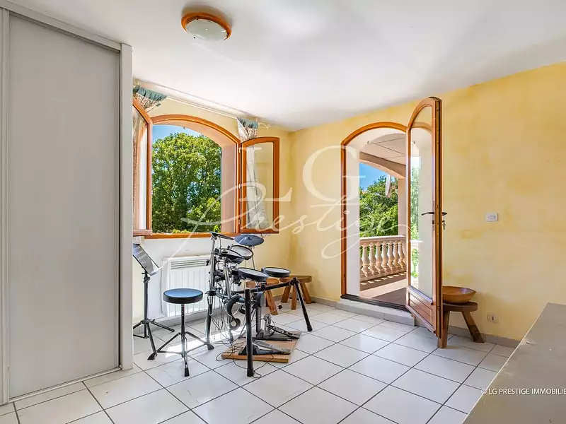 Maison, 160 m²