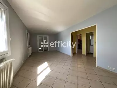 Maison, 215 m²