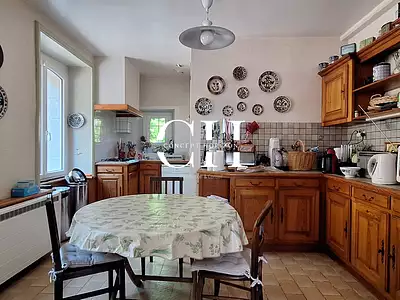 Maison, 167 m²