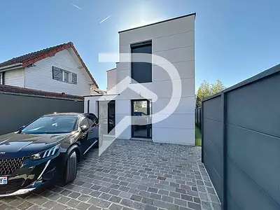 Maison, 180 m²