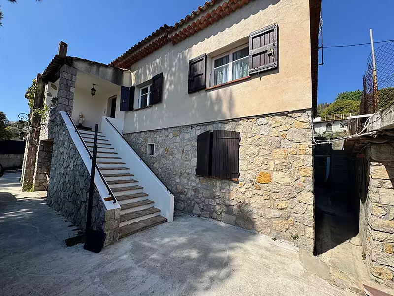 Maison, 235,65 m²