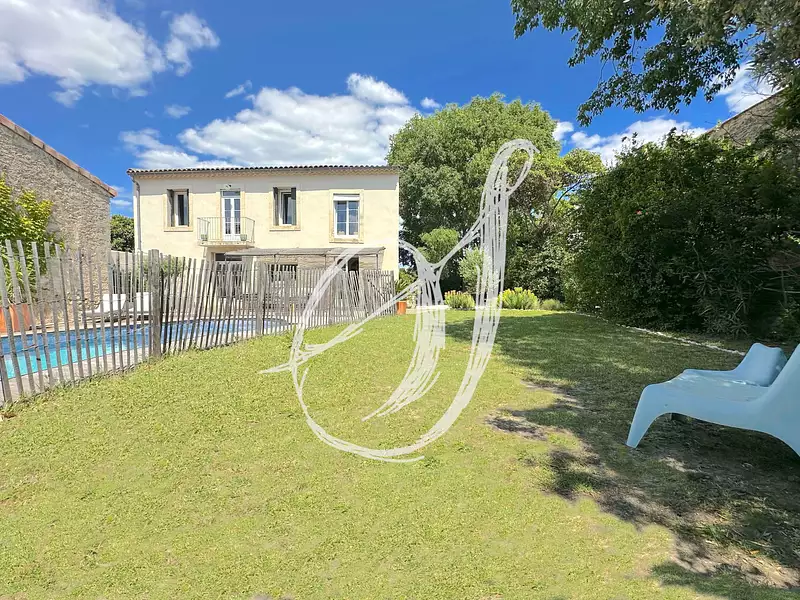 Maison, 270,65 m²