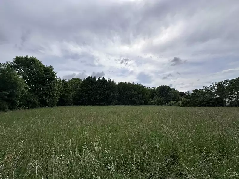 Terrain, 759 m²