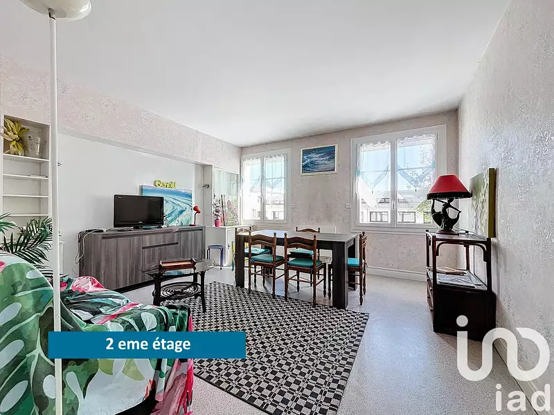 Immeuble, 137 m²