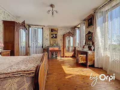 Maison, 210 m²