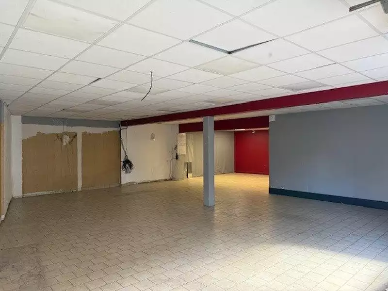 Divers, 250 m²