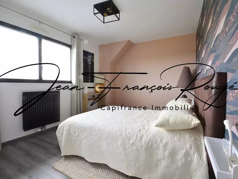 Maison, 162 m²