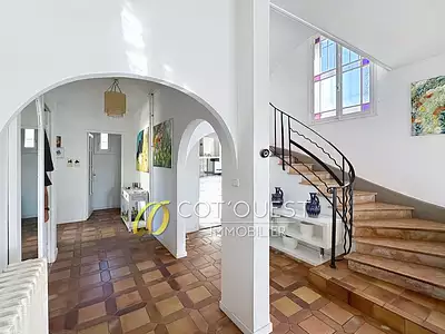 Maison, 210 m²