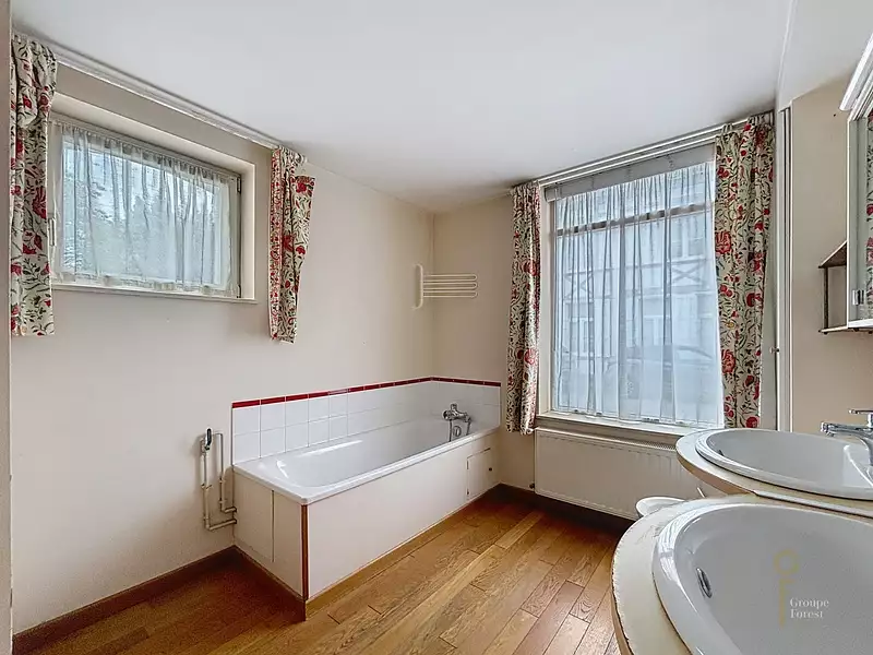 Maison, 181 m²