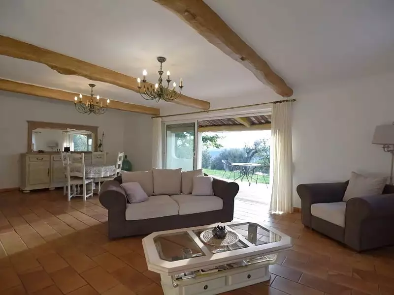 Maison, 208 m²
