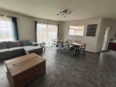 Maison, 153 m²
