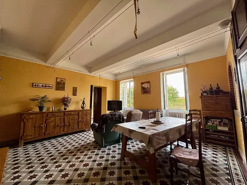 Maison, 357 m²