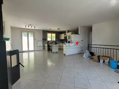 Maison, 96 m²