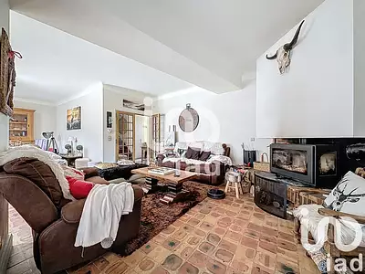 Maison, 246 m²