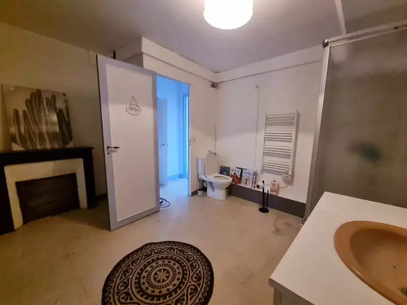 Divers, 310 m²