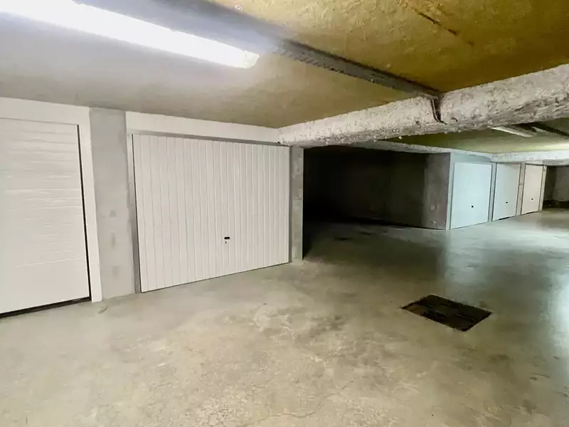 Parking, 14,7 m²
