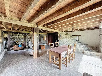 Maison, 325 m²