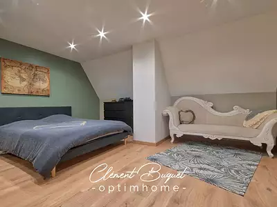 Maison, 252 m²