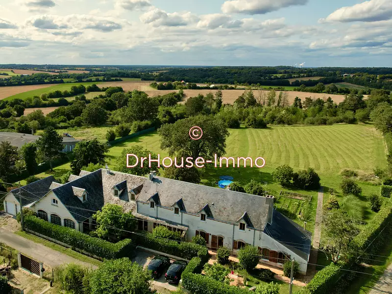 Maison, 575 m²