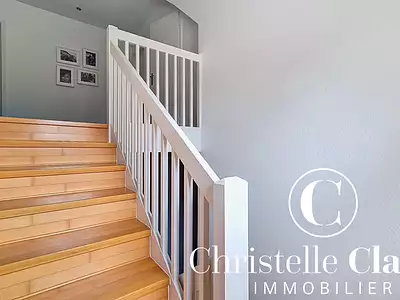 Maison, 270 m²