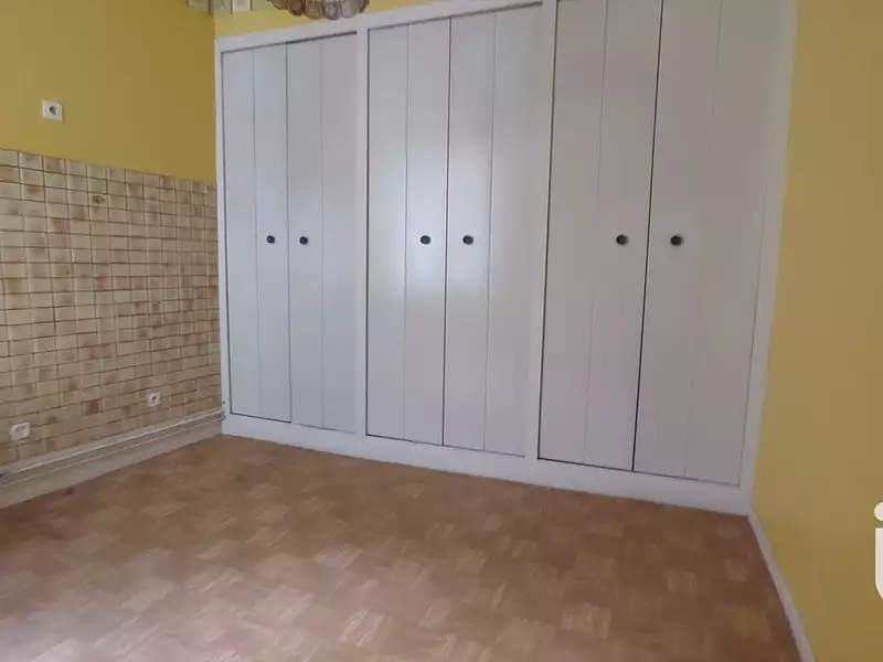 Immeuble, 250 m²